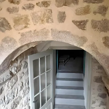 Chateau- La Providence